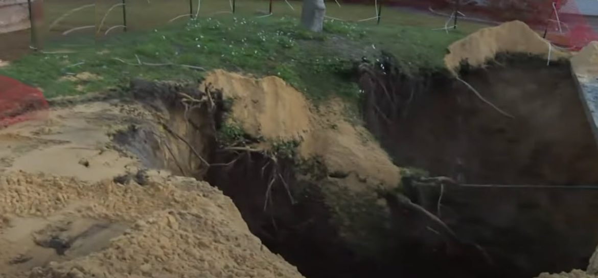 Florida Contractors Swiftly Address 60-Foot Sinkhole Threat, Commence Filling Process