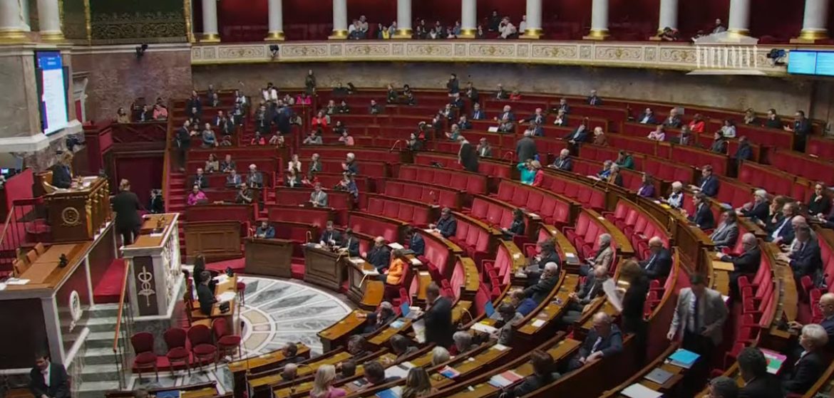 France Advances Landmark Legislation to Constitutionalize Abortion Rights
