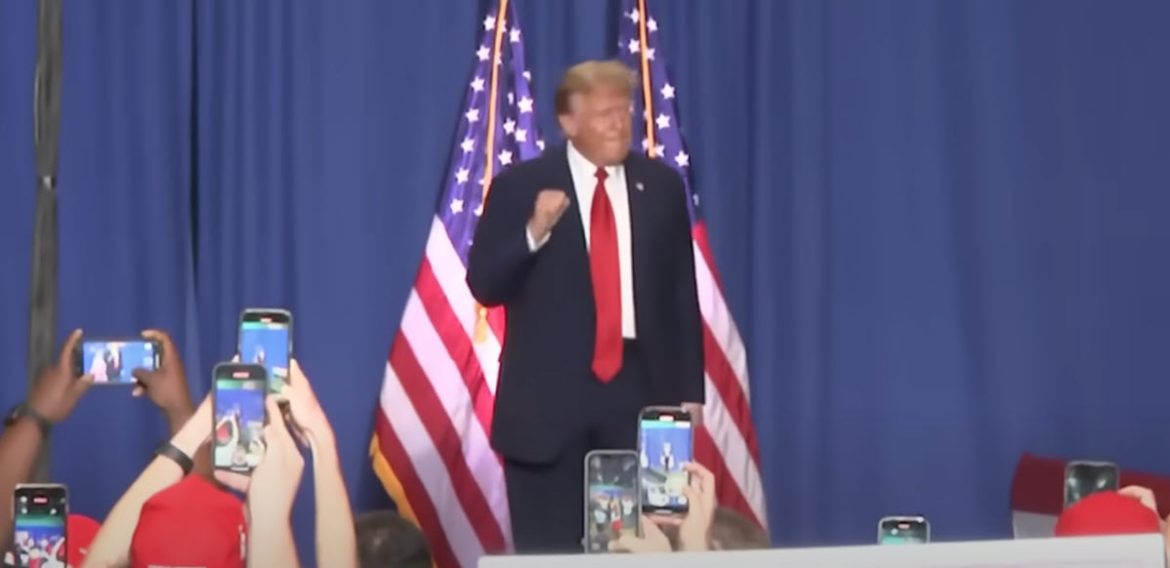 Florida Judge Denies Trump's Request to Dismiss Classified Documents Case