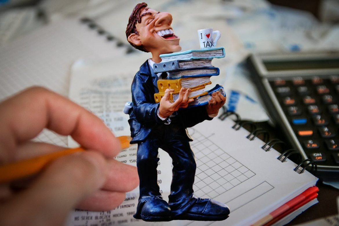 Tax Tips for Seniors How Older Adults Can Maximize Tax Savings in 2024