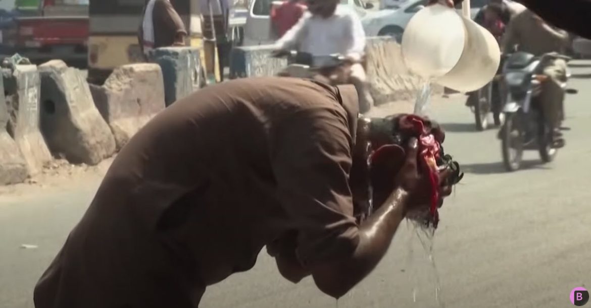 Severe Heat Wave Sweeps Through Asia, Causing Power Outages and Fatalities