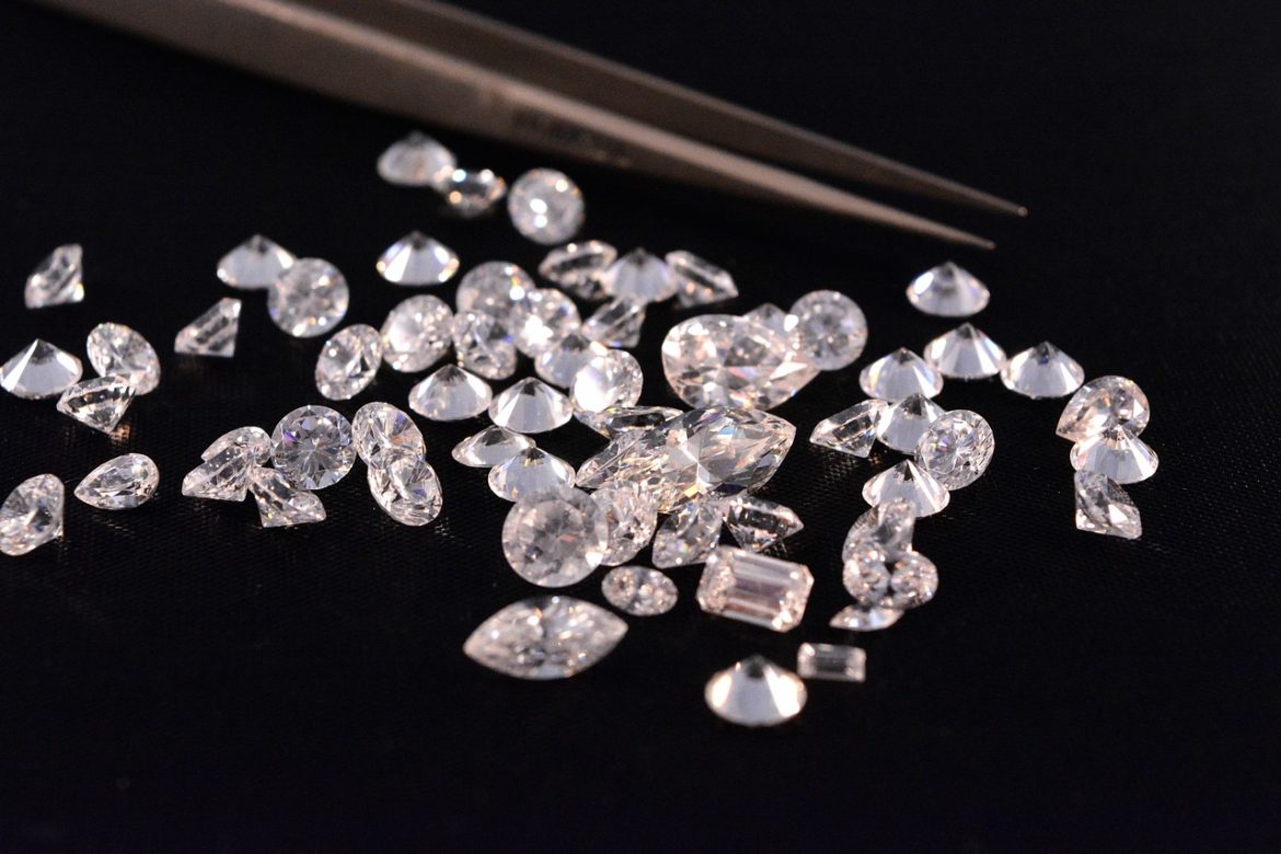 Diamond Industry Faces Significant Downturn Amid Rise of Lab-Grown Diamonds (Pixabay)